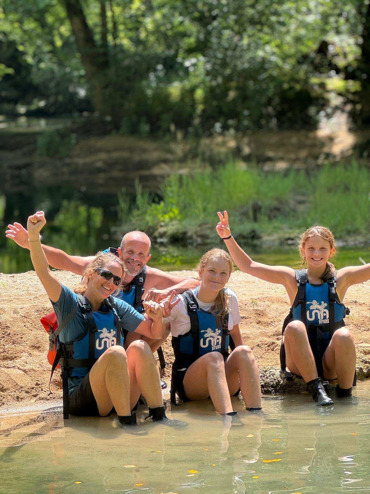 Pećina na rijeci Uni – Una Pirates kayak