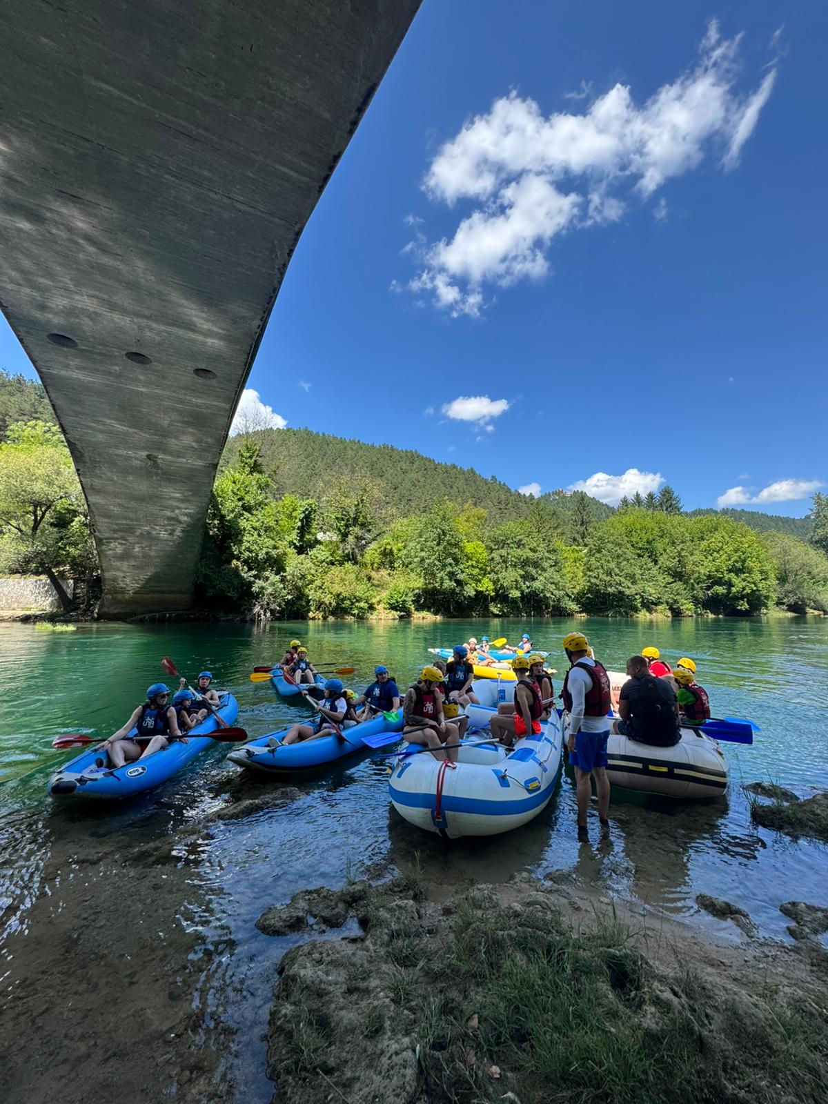 Paradise / Kostela – slika 2