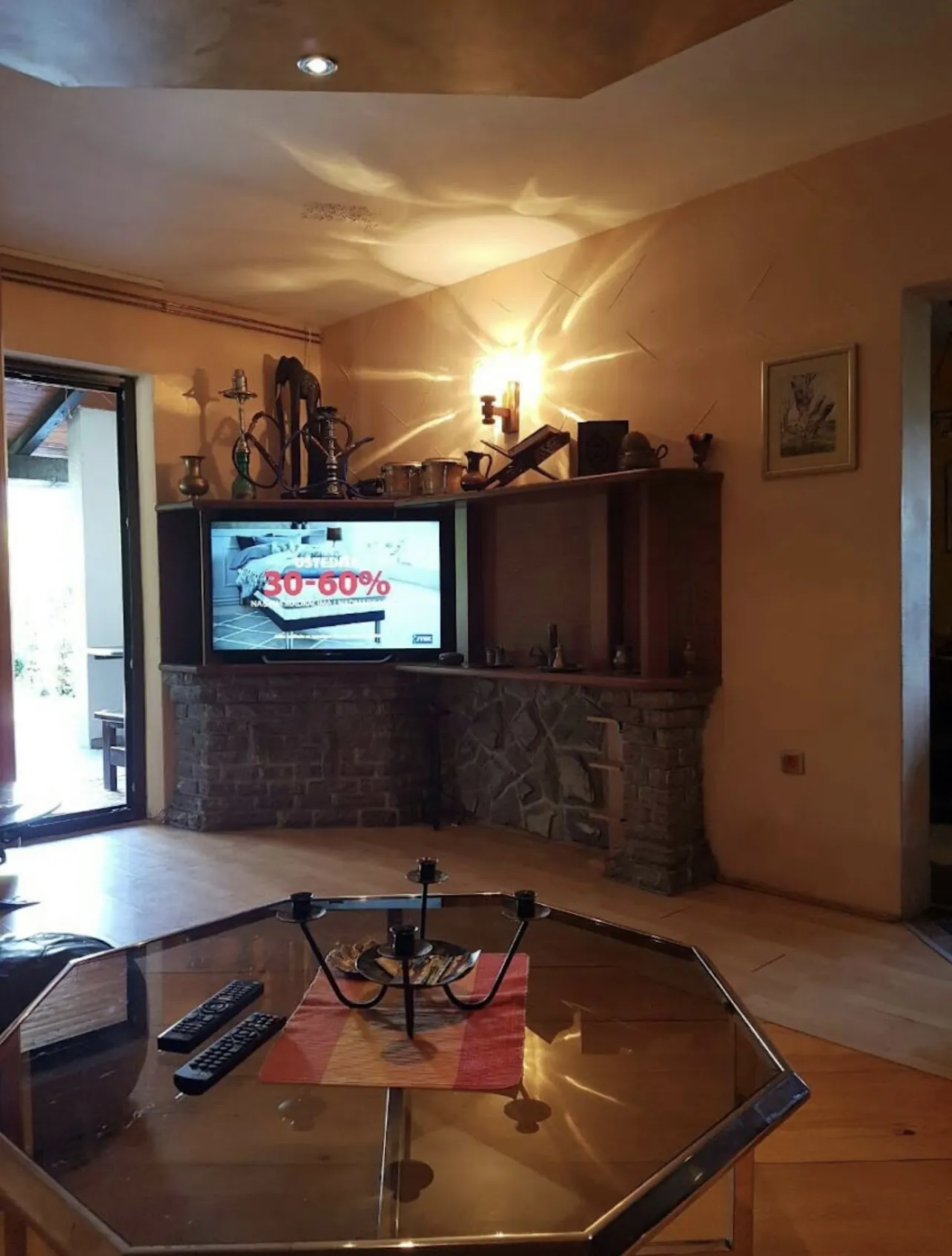 Dnevna soba sa više kreveta